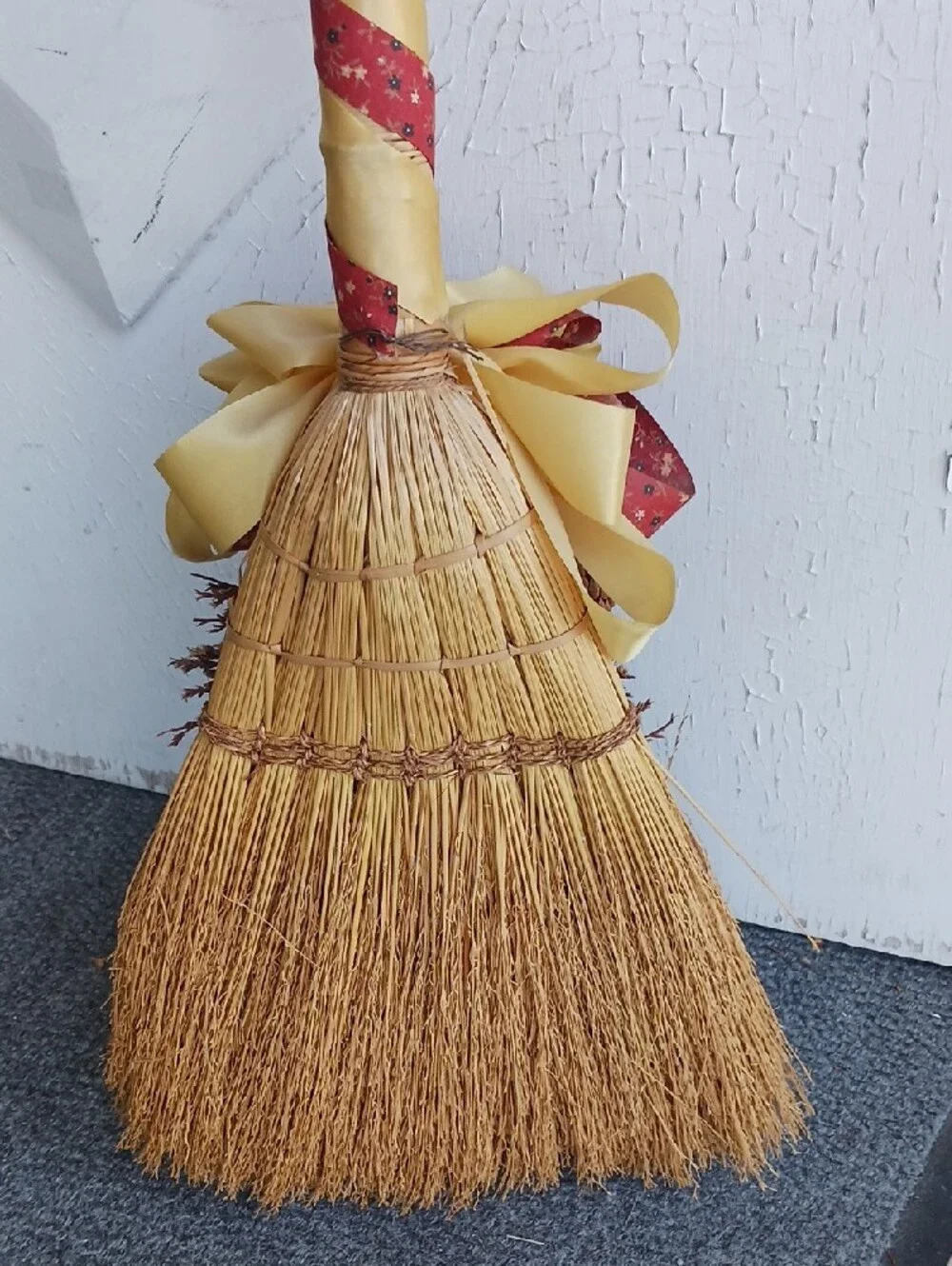💐 Decorative Fall Broom with Yellow and Rust Ribbon 💐 Dry Flower Accents 💐⚜️
